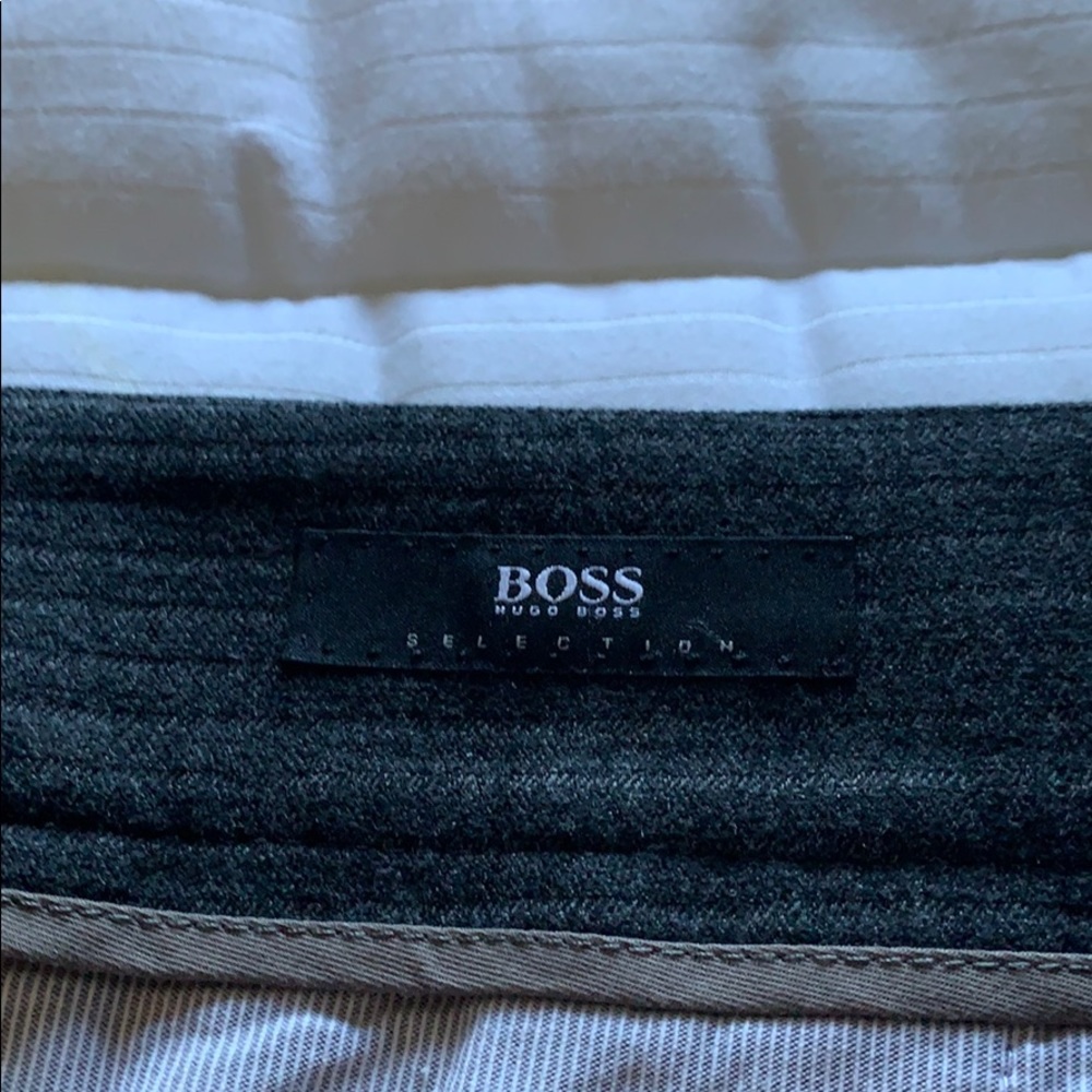 NEW Hugo Boss selection cargos - FINAL $ cut